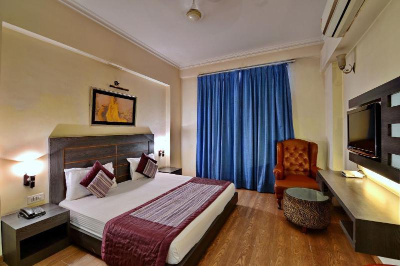 Hotel Chaupal By Casa Bella Гургаон Екстериор снимка