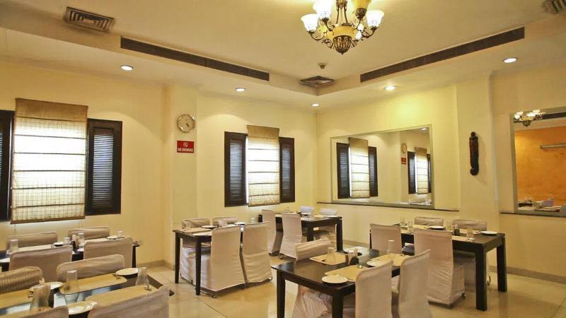 Hotel Chaupal By Casa Bella Гургаон Екстериор снимка