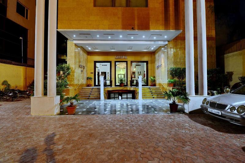Hotel Chaupal By Casa Bella Гургаон Екстериор снимка